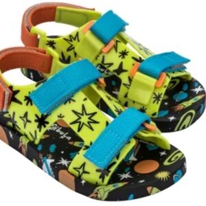 Kids Ping Pong Fabula Sandals....Size 3